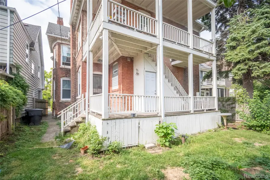 662 Van Dyke Street, Detroit, MI 48214 - Image #2