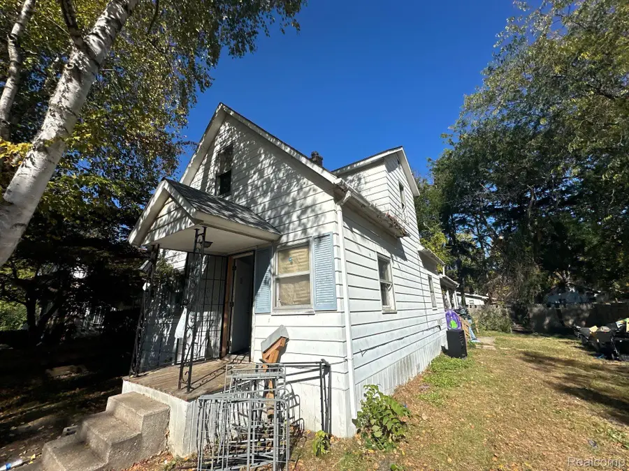 1924 Wood Street, Saginaw, MI 48602 - Image #2