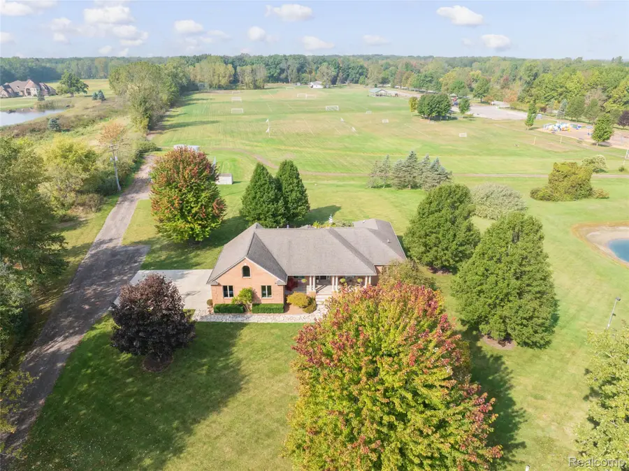 7030 Marsh Road, Cottrellville Township, MI 48039 - Image #2