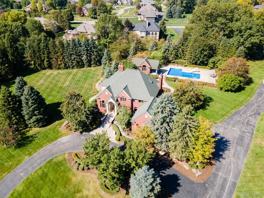 67391 Mack Court, Washington, MI 48095 - Image #2