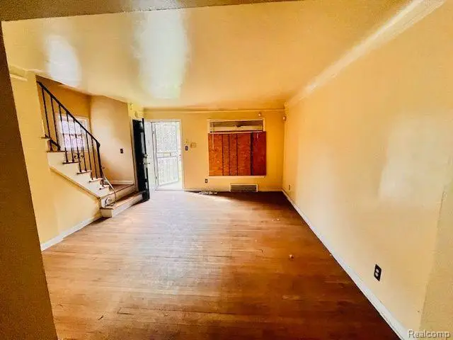 15732 Meyers Road, Detroit, MI 48227 - Image #2