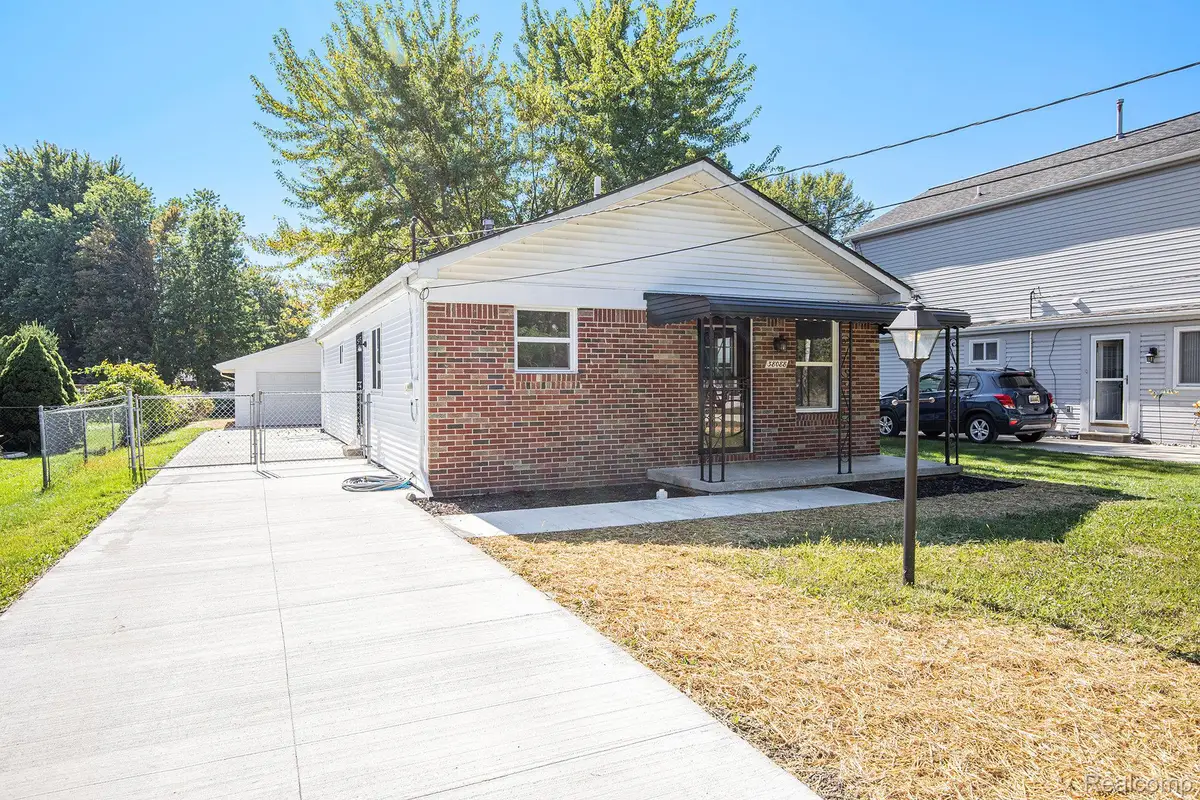 38088 Main Street, New Baltimore, MI 48047 - Image #1