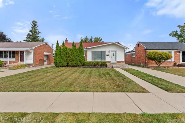 28432 Alvin Street, GardenCity, MI 48135