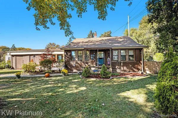 36141 Homeview Street, HarrisonTownship, MI 48045