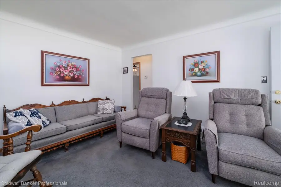 3313 Hollywood Street, Dearborn, MI 48124 - #3