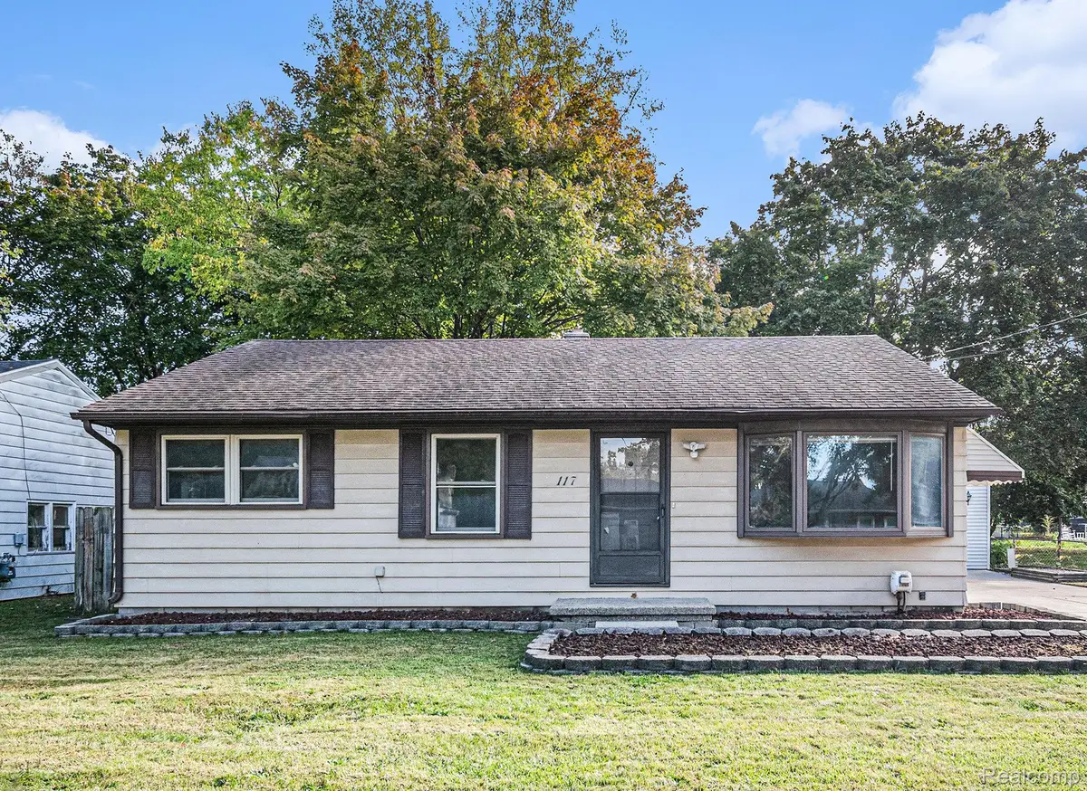 117 Lawton Street, Mason, MI 48854 - Image #1