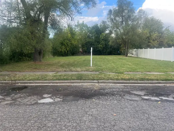 598 Montana Avenue, Pontiac, MI 48341