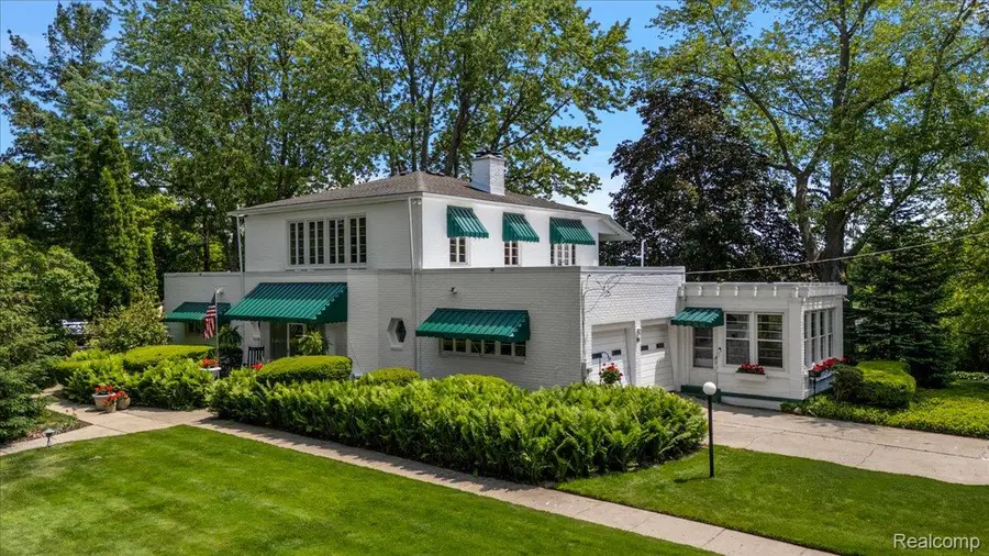 62 Robertson Court, Clarkston, MI 48346 - Image #2