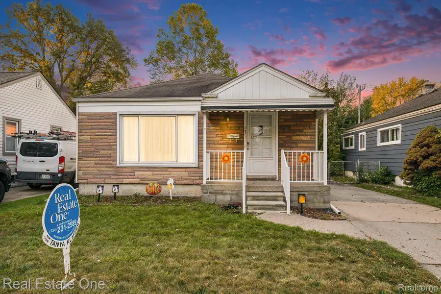 1971 Riverbank Street, Lincoln Park, MI 48146 - Image #2