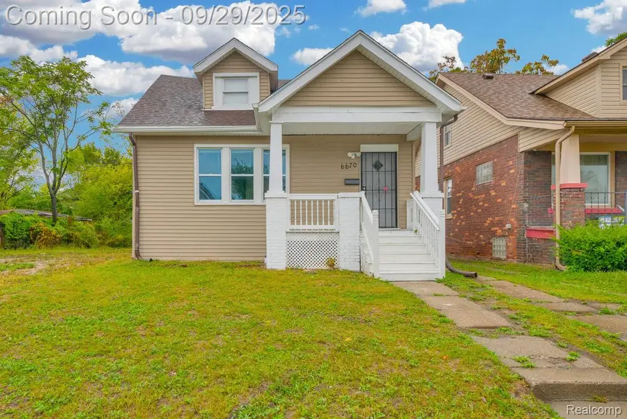 6670 Majestic Street, Detroit, MI 48210 - Image #2