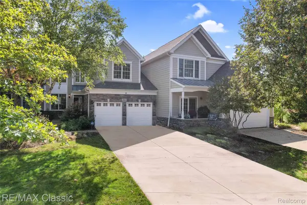 25844 Island Lake Drive, Novi, MI 48374