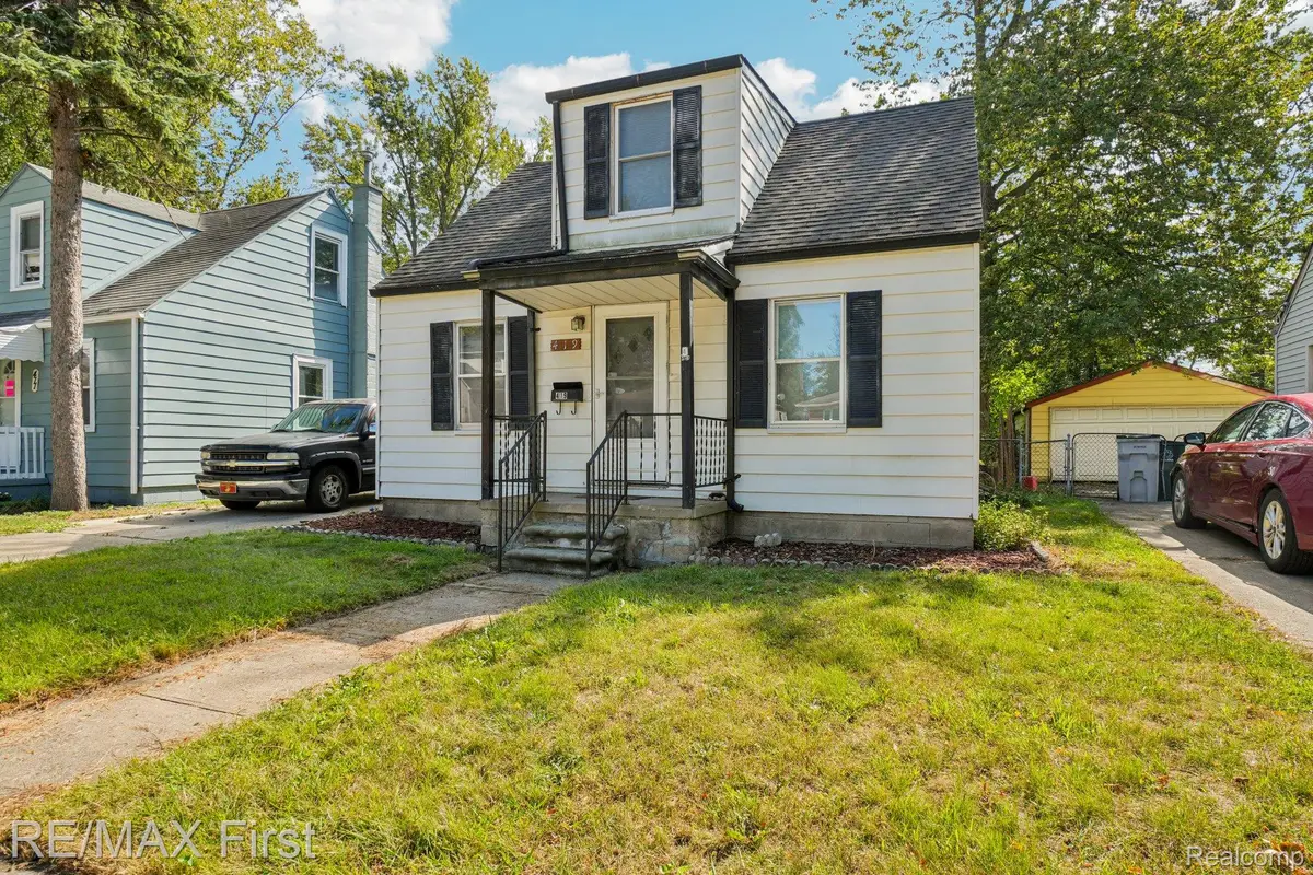 419 W Bernhard Avenue, Hazel Park, MI 48030 - Image #1