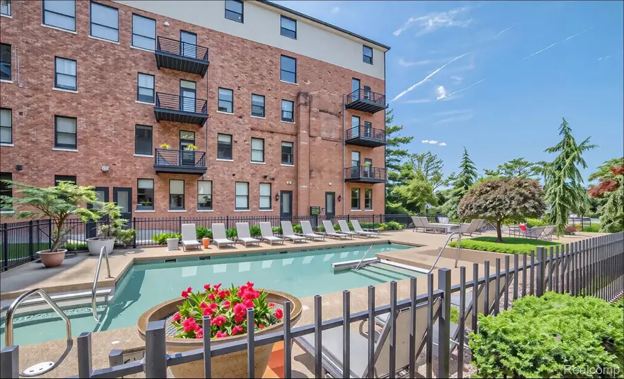 6533 E Jefferson Avenue #212W, Detroit, MI 48207 - Image #2