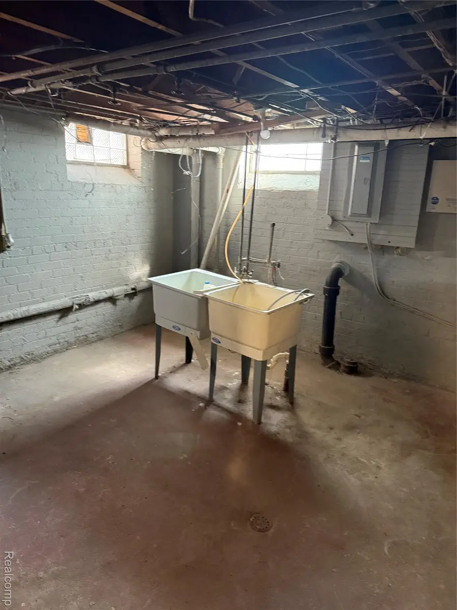 18084 Birchcrest Drive, Detroit, MI 48221 - Image #2