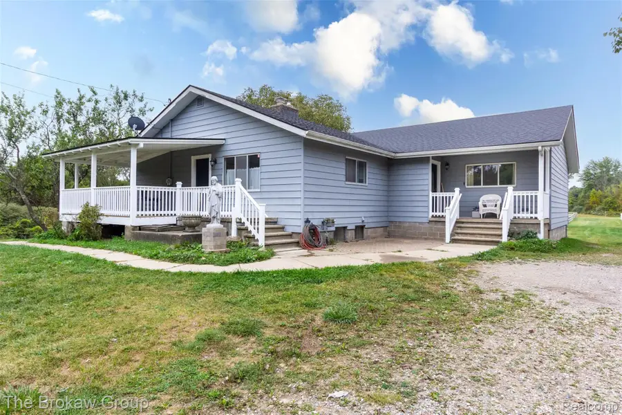2425 Texter Road, Leonard, MI 48367 - Image #3
