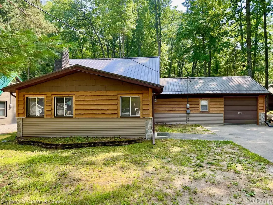 111 Petoskey Drive, Roscommon, MI 48653 - Image #3