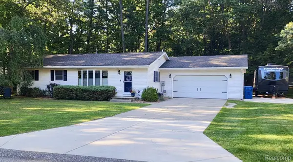 340 E. Hanover Street, Pentwater, MI 49449