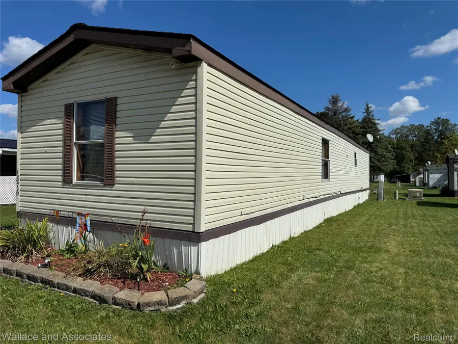 1876 Morningstar Avenue, Kimball, MI 48074 - Image #3