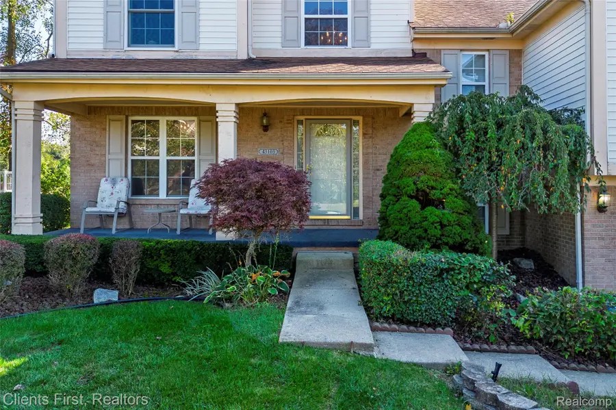 43103 Pond Bluff Drive, Van Buren, MI 48111 - Image #2