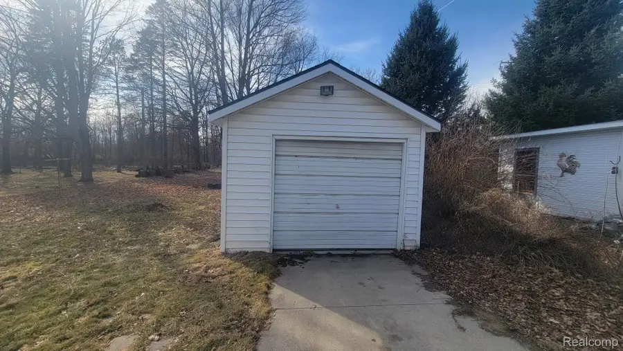 135 Handley Street, Imlay City, MI 48444 - Image #3