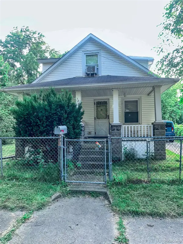 2511 Wilkins Street, Saginaw, MI 48601