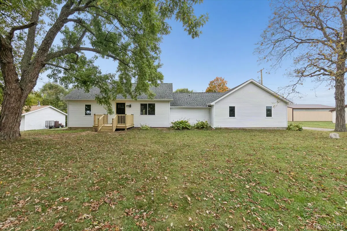 2560 S Morrice Road, Owosso, MI 48867 - Image #1