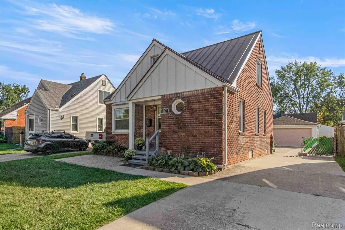817 Lincoln Avenue, Lincoln Park, MI 48146 - Image #1