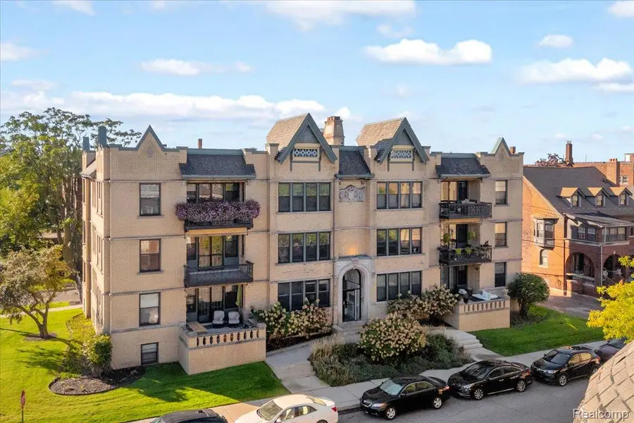 615 W Hancock Street #6, Detroit, MI 48201 - Image #3