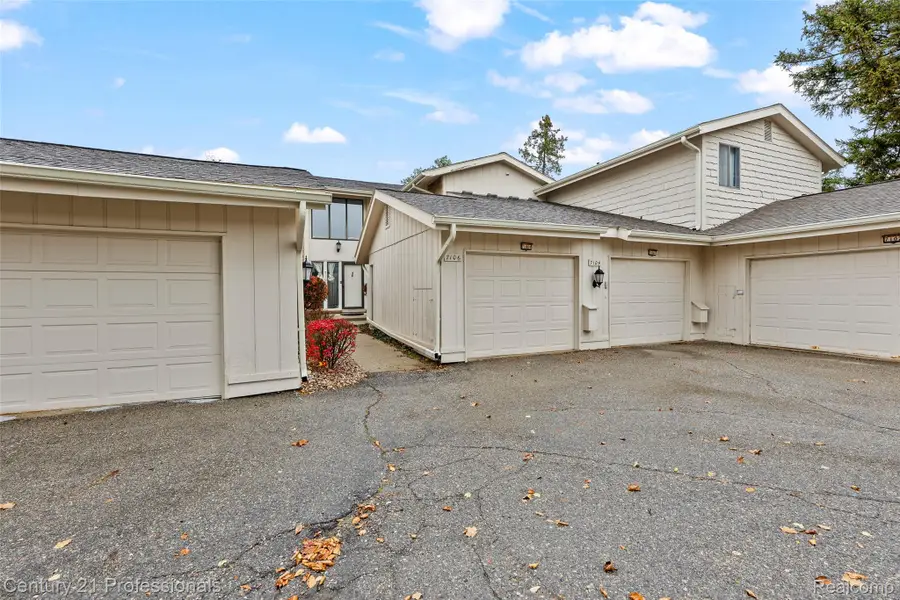 7106 W Bridge Way #169, West Bloomfield, MI 48322 - Image #2