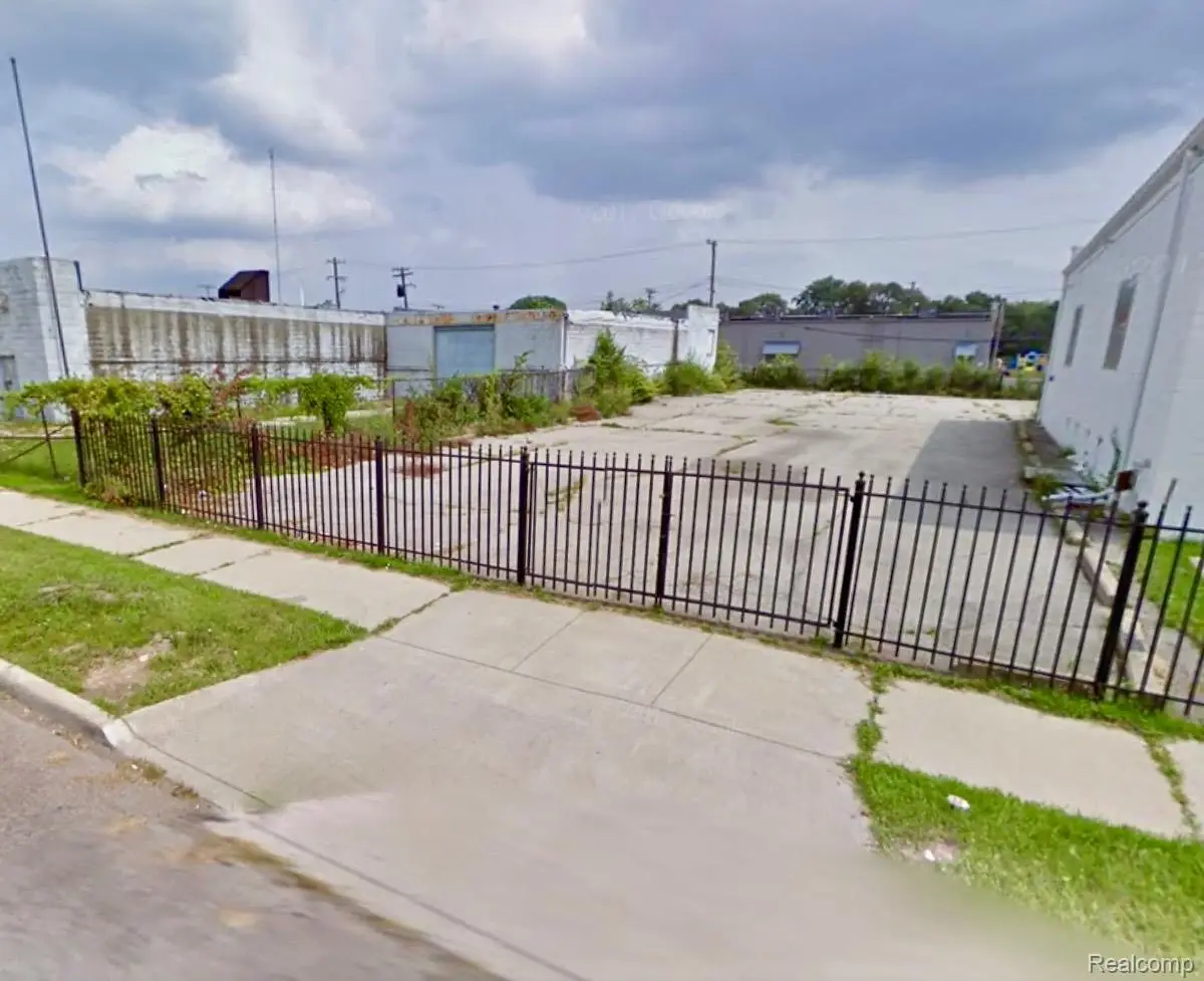 13588 Lesure Street, Detroit, MI 48227 - Image #1