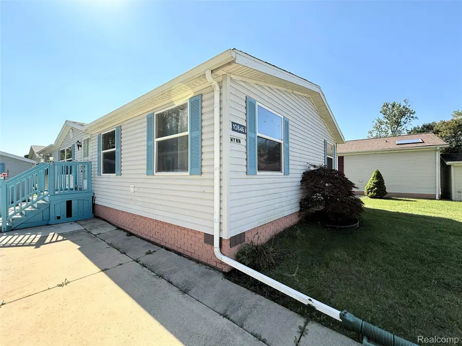 10846 Ashley Court, Willis, MI 48191 - Image #2