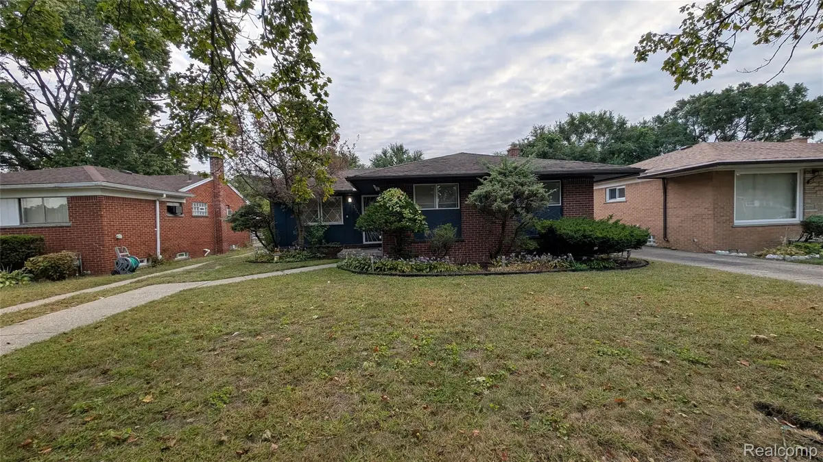 20298 Redfern Street, Detroit, MI 48219 - Image #1