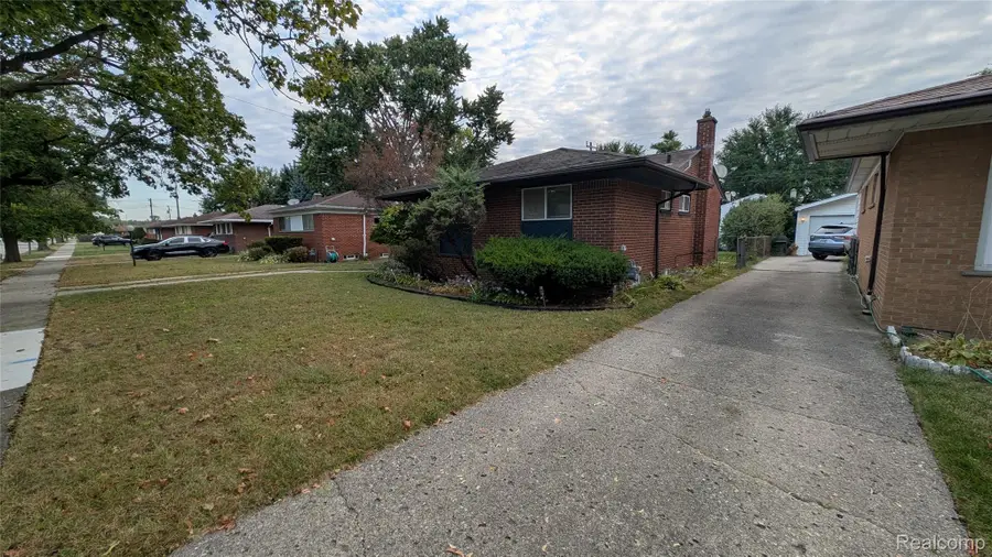 20298 Redfern Street, Detroit, MI 48219 - Image #2