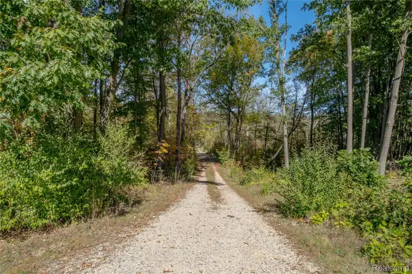 1442 Burnside Road, NorthBranch, MI 49461