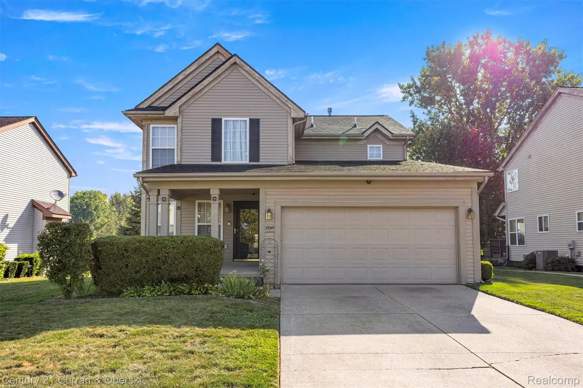 25240 Constitution Avenue, Warren, MI 48089 - #1