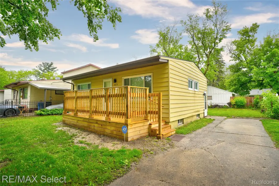 1925 Gilmartin Street, Flint, MI 48503 - Image #3