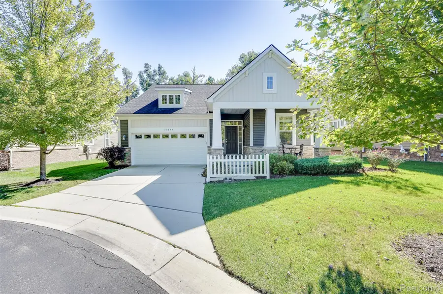 48859 Garden Lane, Canton, MI 48188 - Image #2