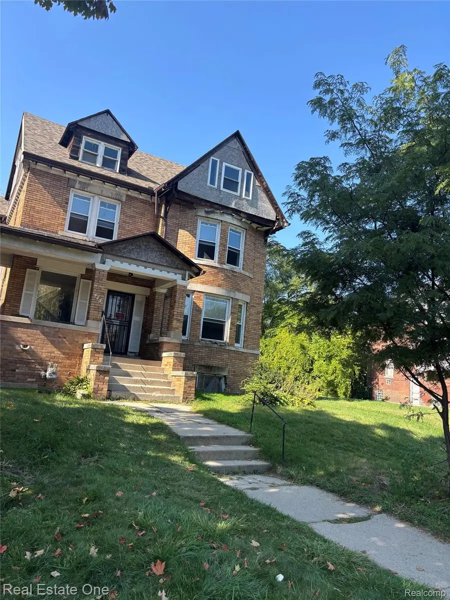 455 E Grand Boulevard, Detroit, MI 48207 - Image #2