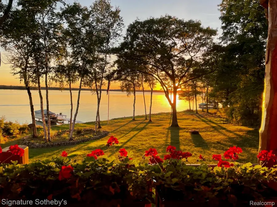 10924 E Grand Lake Road, Presque Isle, MI 49777 - Image #3