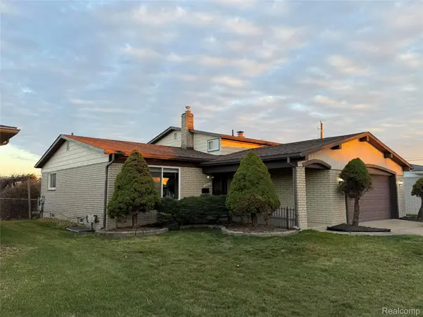 3542 Marc Drive, SterlingHeights, MI 48310