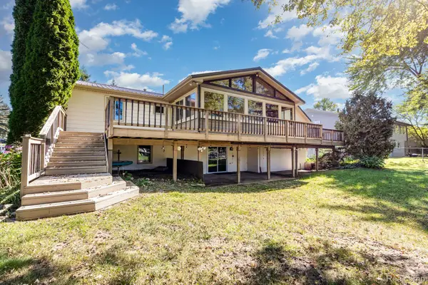 14108 North Road, Fenton, MI 48430