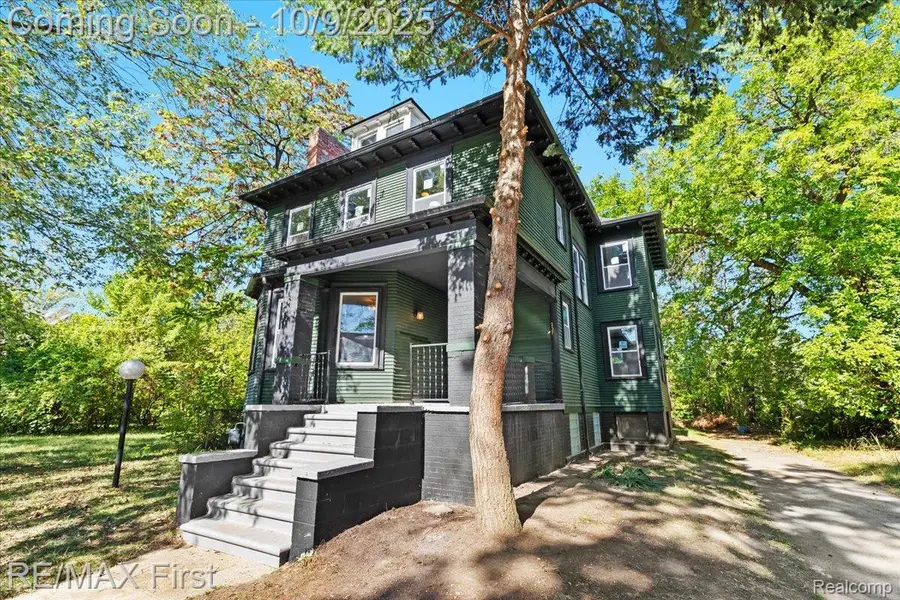 237 Alger Street, Detroit, MI 48202 - Image #3