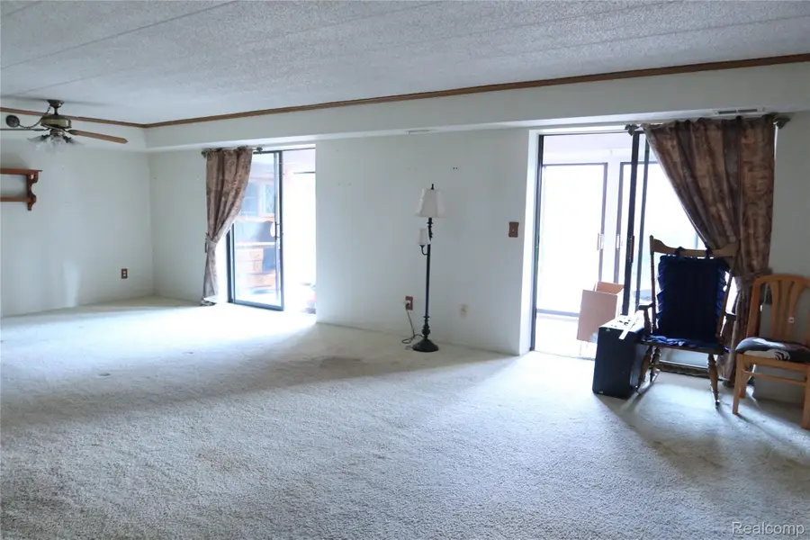 18035 University Park Drive #56, Livonia, MI 48152 - Image #3