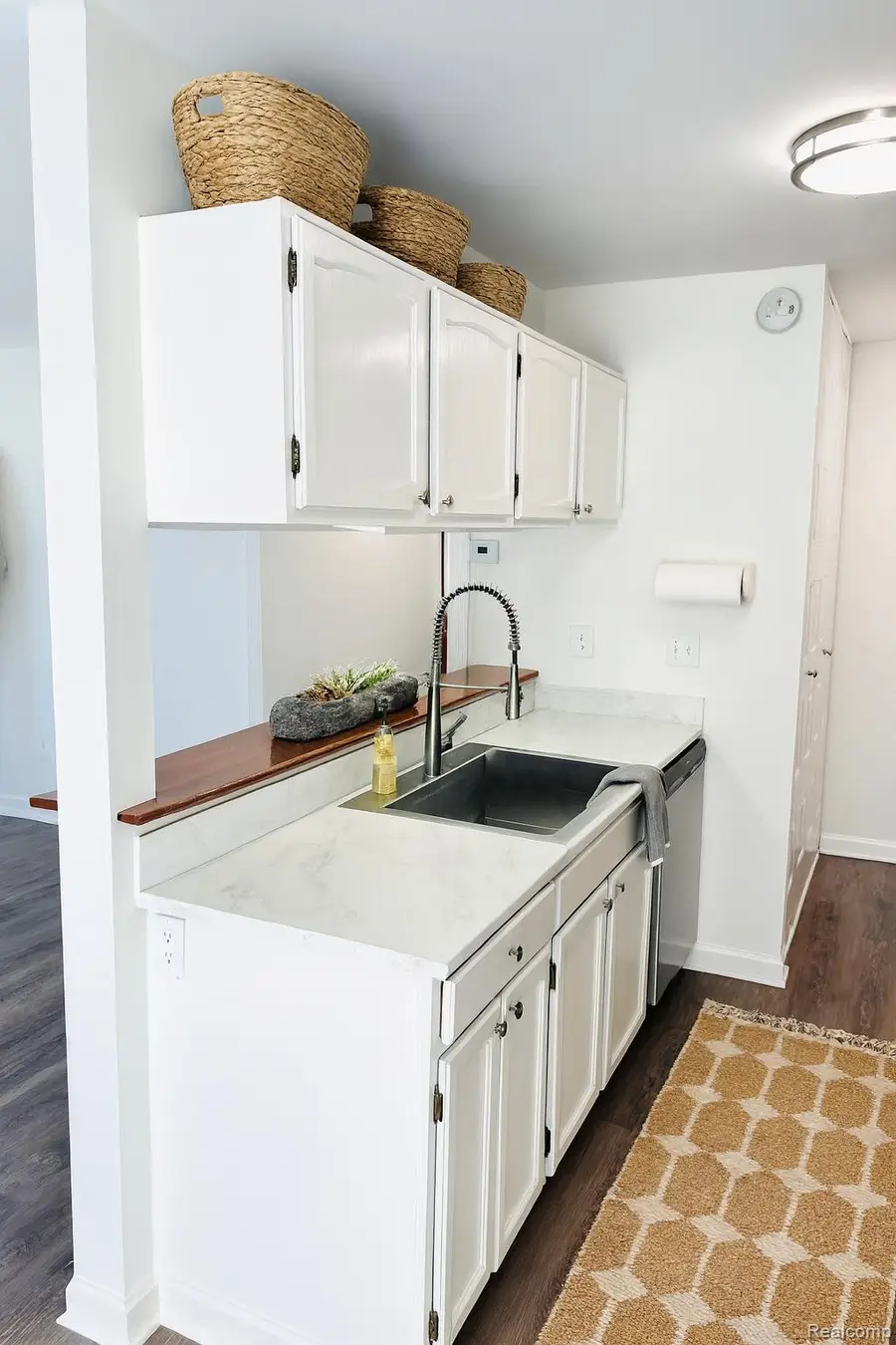 3201 Heatherstone Court, Orion, MI 48360 - Image #3