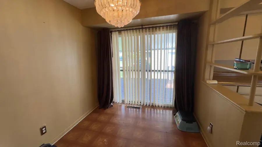 5714 Suburban Court, Flint, MI 48505 - Image #2