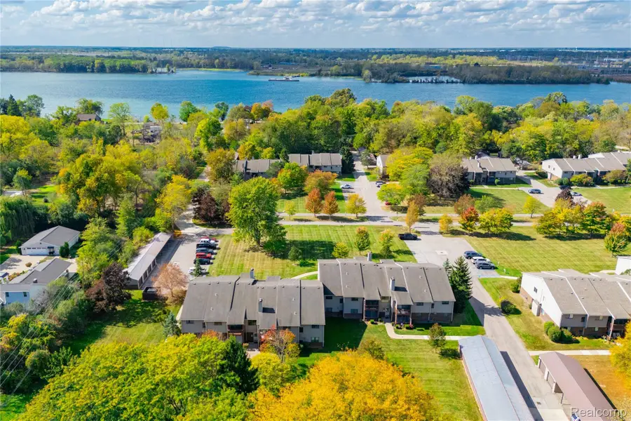 10241 Nancys Boulevard #56, Grosse Ile, MI 48138 - Image #2