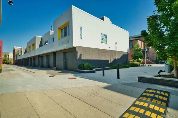 2835 Brush Street, Detroit, MI 48201