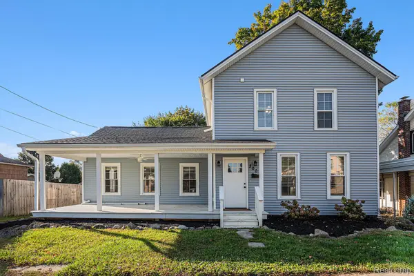 300 E Ellen Street, Fenton, MI 48430