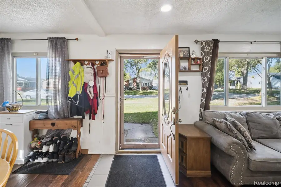 11725 Cornell Street, Taylor, MI 48180 - Image #2