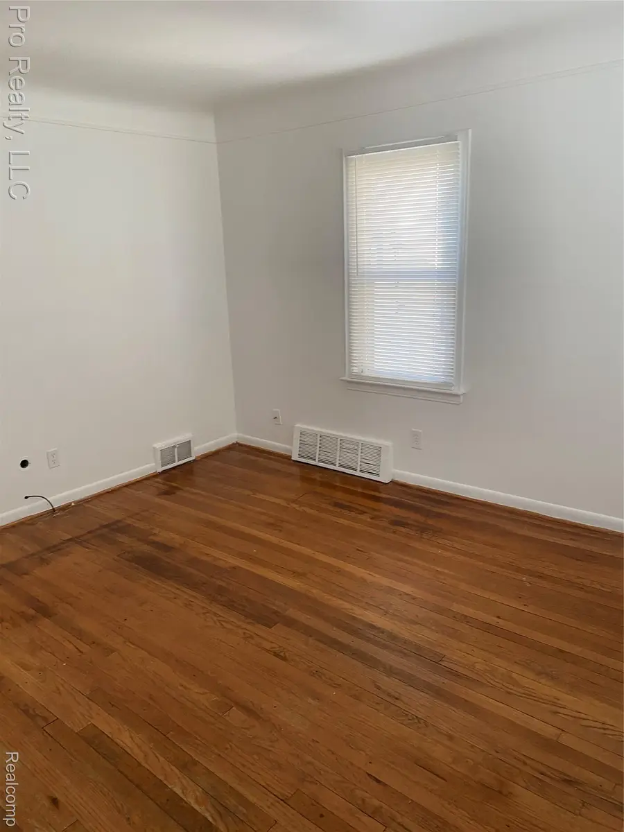 4544 Edmund Street, Wayne, MI 48184 - Image #3